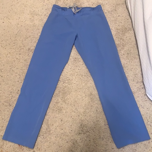 Figs Ceil blue scrub set - Picture 7 of 7